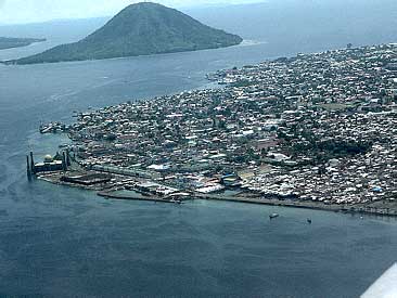            (Pulau Maitara)    (Dodinga Bay).